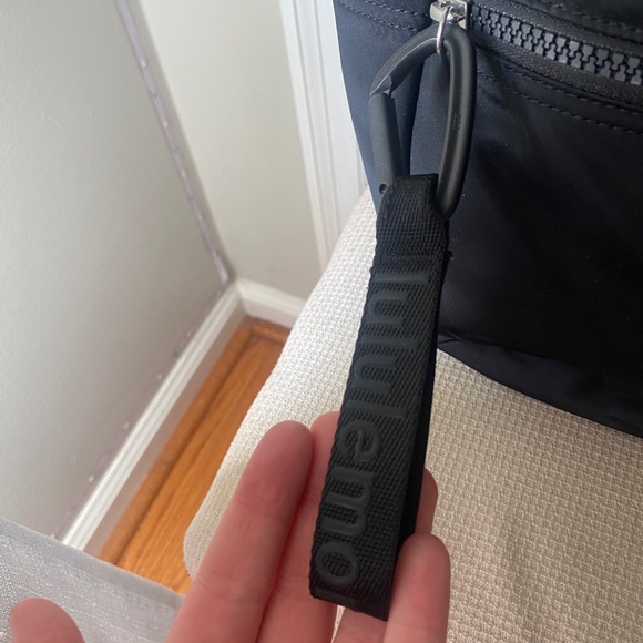 lululemon athletica New Crew Black Backpack - Picture 3 of 11